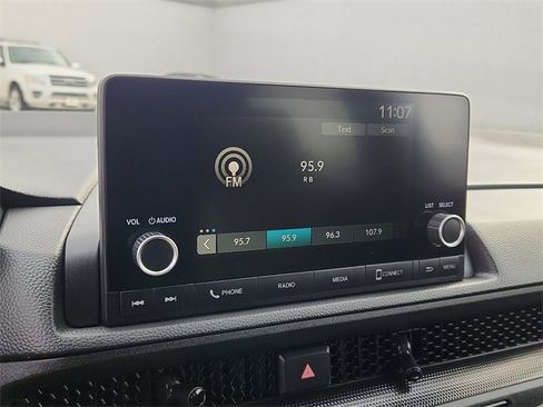 Used 2025 Honda CR-V Sport image 10