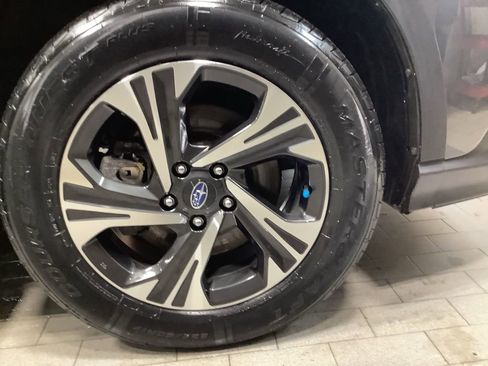 Used 2024 Subaru Crosstrek 2.0i Premium image 20