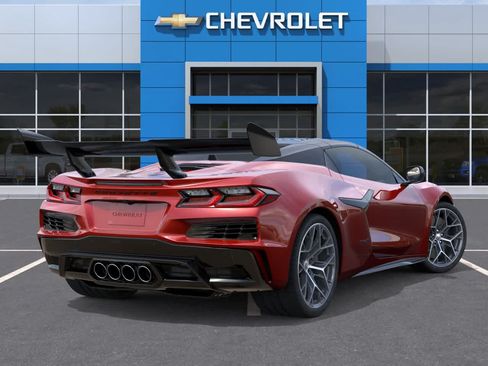 New 2026 Chevrolet Corvette ZR1 w/ ZR1 Carbon Fiber Aero Package RWD image 4