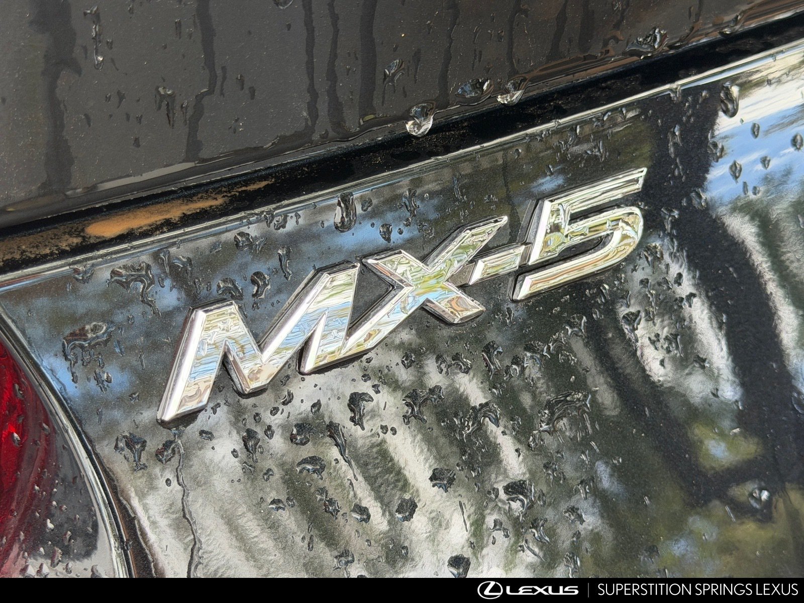 Used 2018 MAZDA MX-5 Miata RF Grand Touring RWD image 8