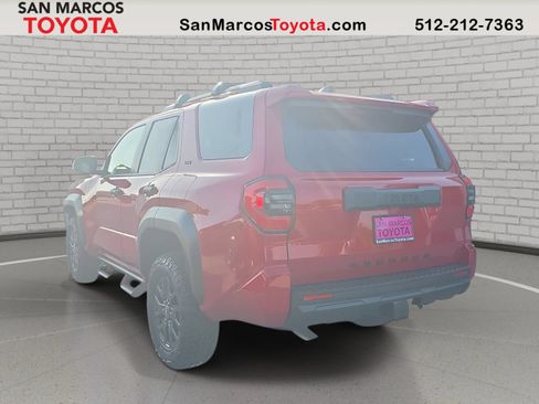 New 2026 Toyota 4Runner SR5 AWD/4WD image 7