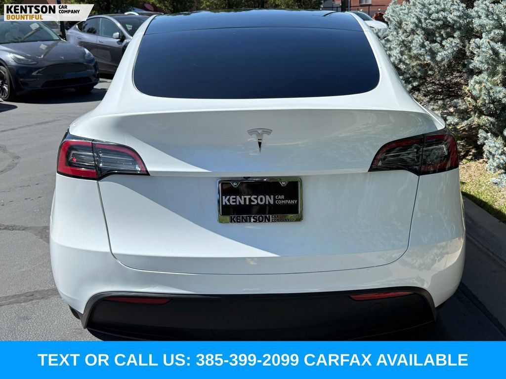 Used 2023 Tesla Model Y Long Range AWD/4WD image 7