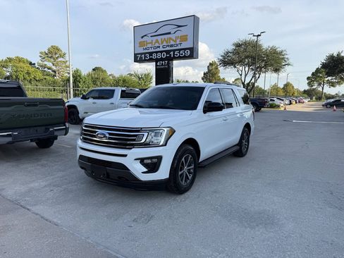 Used 2020 Ford Expedition XL AWD/4WD image 3