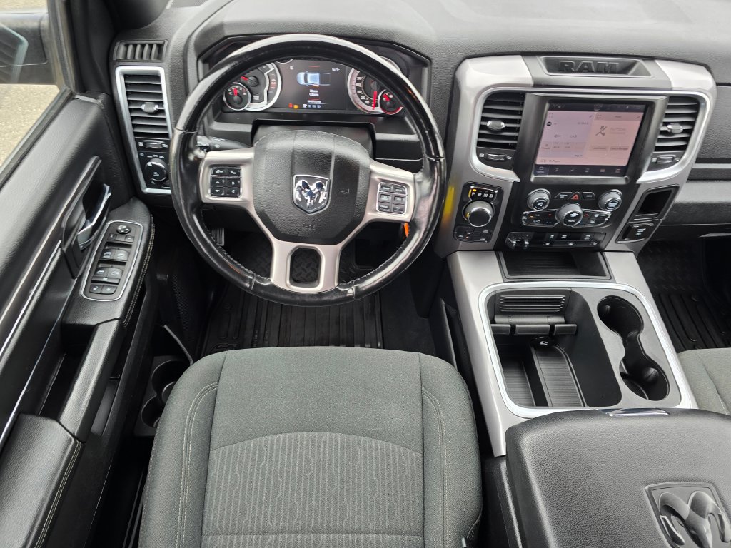 Used 2023 RAM 1500 Warlock AWD/4WD image 10