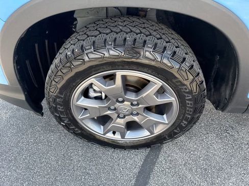 Certified 2025 Honda Passport TrailSport image 40