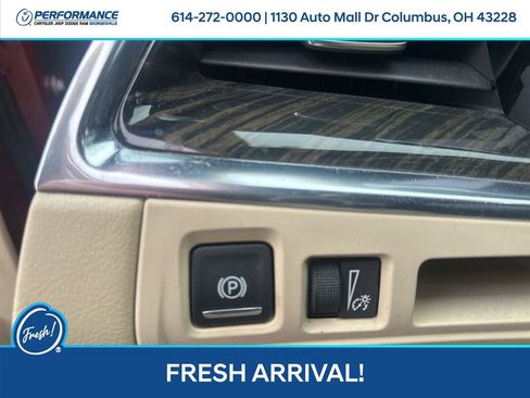 Used 2017 Cadillac XT5 FWD w/ LPO, Wheel Lock Package image 15