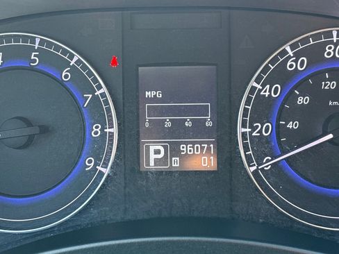 Used 2012 INFINITI EX35 Journey w/ Premium Pkg image 24