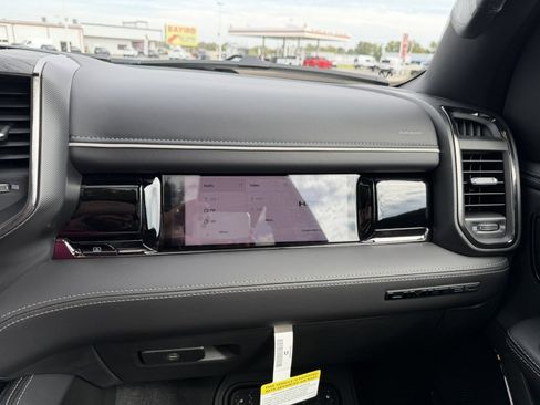 New 2026 RAM 1500 Limited image 30