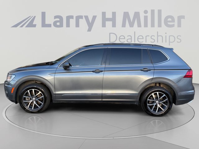 Used 2021 Volkswagen Tiguan SE AWD/4WD image 2