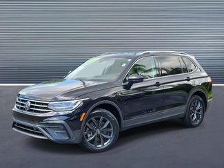 Used 2023 Volkswagen Tiguan SE w/ Panoramic Sunroof Package FWD 360° Tour