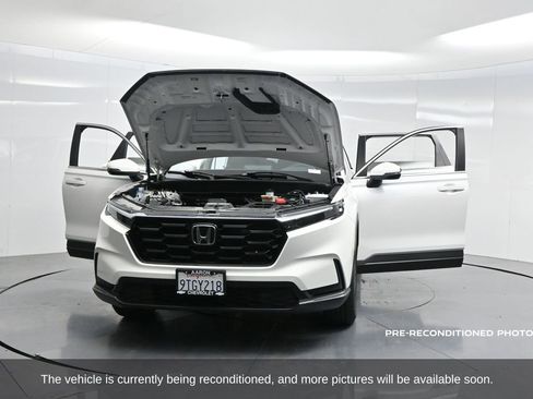 Used 2025 Honda CR-V EX image 43