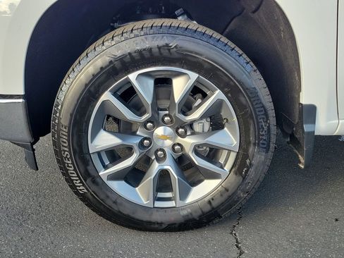 New 2026 Chevrolet Silverado 1500 LT image 24