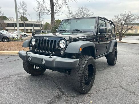 Used 2015 Jeep Wrangler Unlimited Rubicon w/ Connectivity Group AWD/4WD image 31