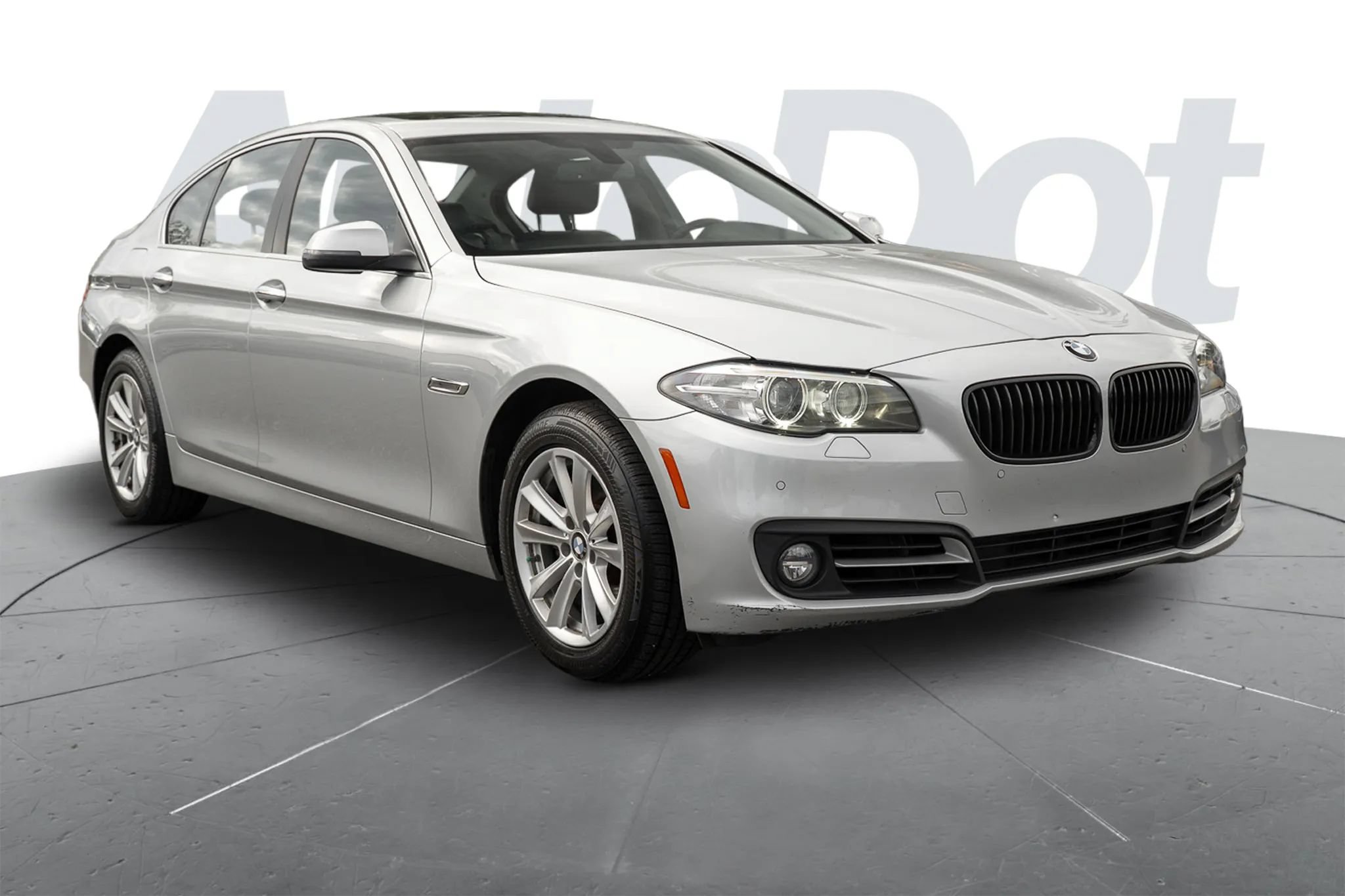 Used 2016 BMW 528i xDrive Sedan w/ Premium Package AWD/4WD image 4
