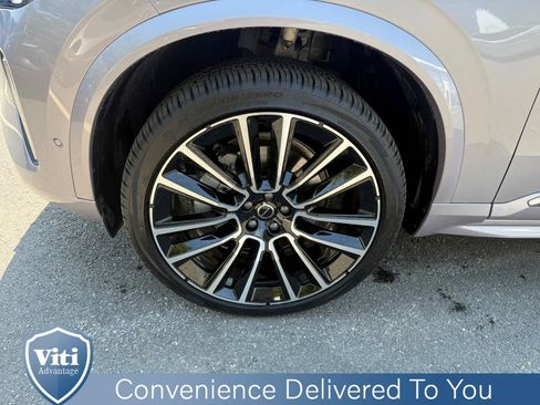 Used 2026 Volvo XC90 B6 Plus w/ Protection Package Premier AWD/4WD image 12