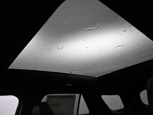 New 2026 Ford Explorer ST-Line image 41