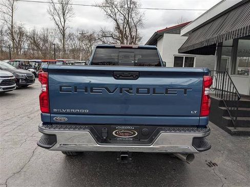 Used 2025 Chevrolet Silverado 2500 LT AWD/4WD image 4