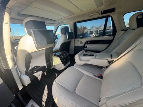 Used 2021 Land Rover Range Rover P525 Westminster Edition LWB image 13