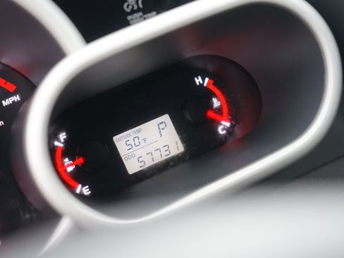 Used 2009 Toyota Matrix S AWD/4WD image 14