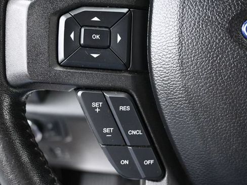 Used 2017 Ford F150 XLT w/ Equipment Group 302A Luxury AWD/4WD image 18