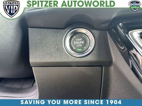 New 2026 Chevrolet Traverse LT w/ Midnight/Sport Edition FWD image 18