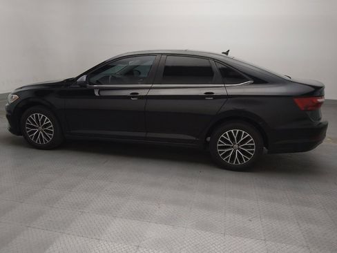 Used 2021 Volkswagen Jetta SE FWD image 3