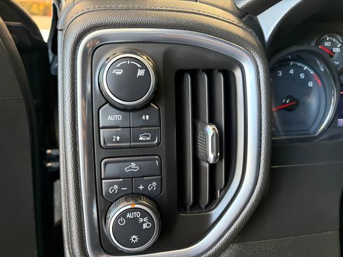 Used 2019 Chevrolet Silverado 1500 LT w/ All-Star Edition AWD/4WD image 33