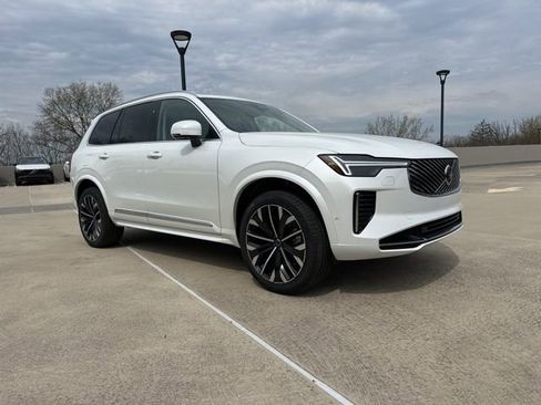 New 2026 Volvo XC90 B6 Ultra w/ Protection Package image 8