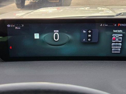 Used 2025 Ford Expedition Tremor AWD/4WD image 36