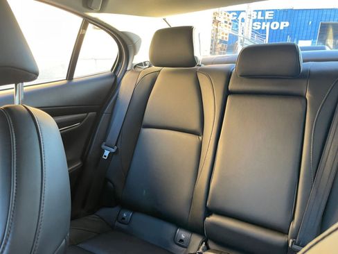 Used 2025 MAZDA MAZDA3 s image 39