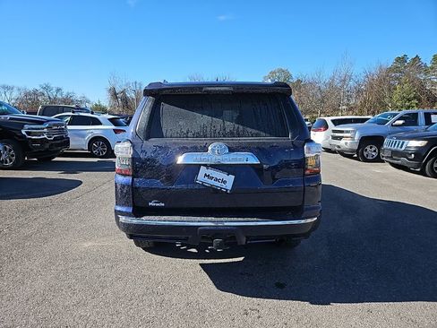 Used 2022 Toyota 4Runner Limited image 6