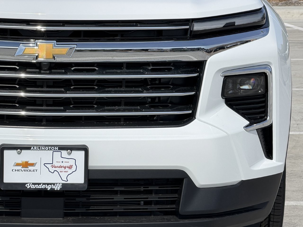 New 2026 Chevrolet Traverse LT FWD image 8