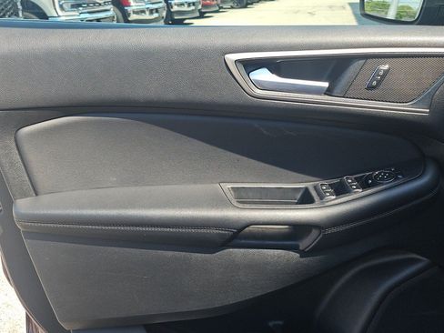Used 2024 Ford Edge SEL AWD/4WD image 12