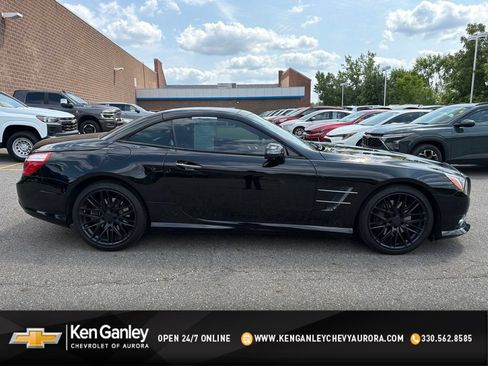 Used 2016 Mercedes-Benz SL 550 image 1
