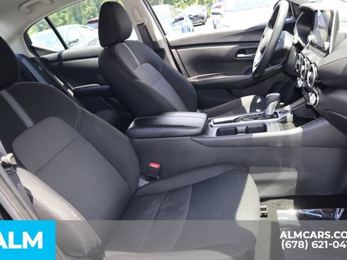 Used 2024 Nissan Sentra SV FWD image 24