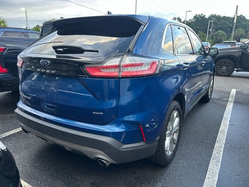 Used 2022 Ford Edge Titanium AWD/4WD image 5