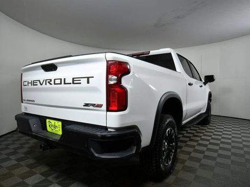 Used 2025 Chevrolet Silverado 1500 ZR2 w/ Technology Package image 11