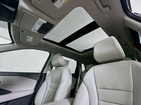 Used 2023 Nissan Rogue SL w/ SL Premium Package image 26