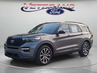 Certified 2023 Ford Explorer ST-Line w/ Class IV Trailer Tow Package