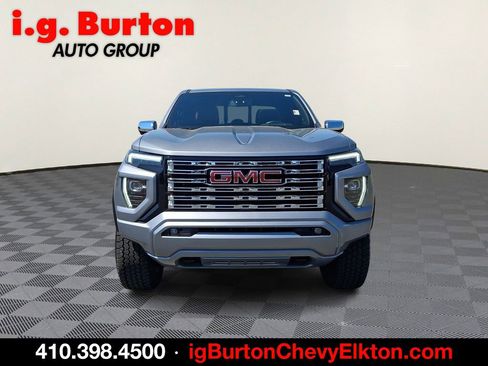 Used 2024 GMC Canyon Denali AWD/4WD image 2