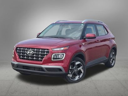 Certified 2023 Hyundai Venue Limited w/ Cargo Package