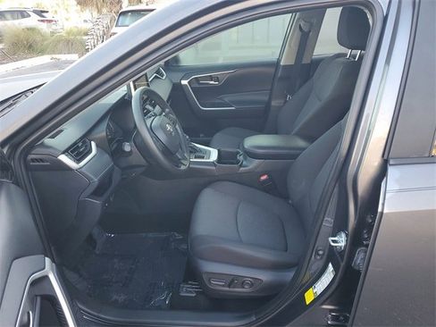 Used 2024 Toyota RAV4 XLE image 17
