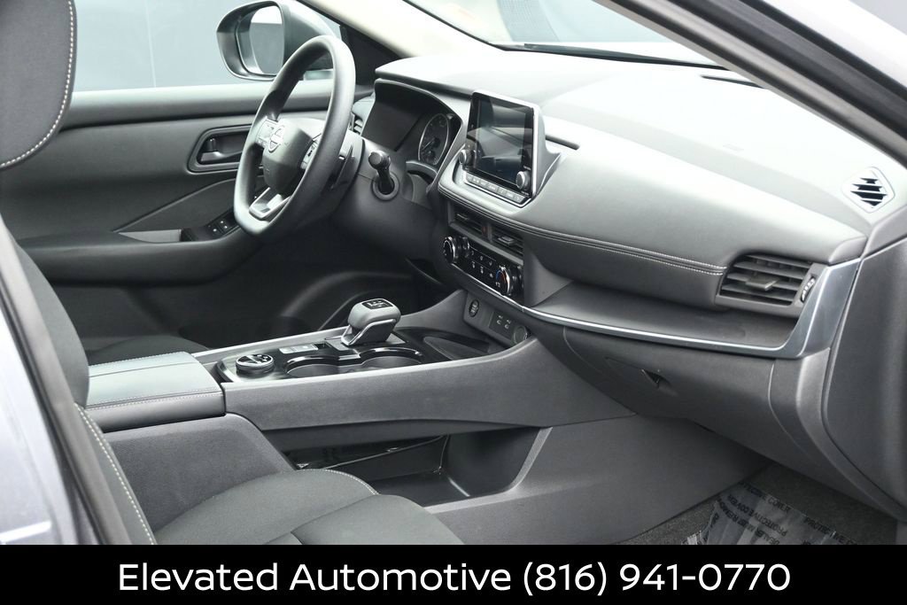 Certified 2026 Nissan Rogue S AWD/4WD image 6