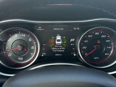 Used 2018 Dodge Charger R/T w/ Plus Group RWD image 28