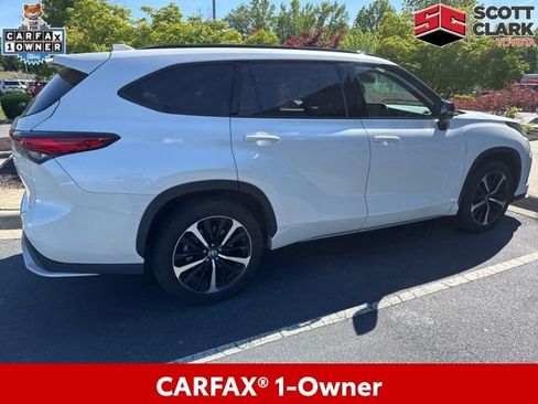 Used 2021 Toyota Highlander XSE FWD image 5