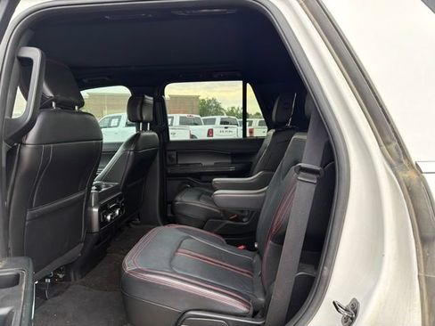Used 2020 Ford Expedition Limited w/ Equipment Group 303A AWD/4WD image 10