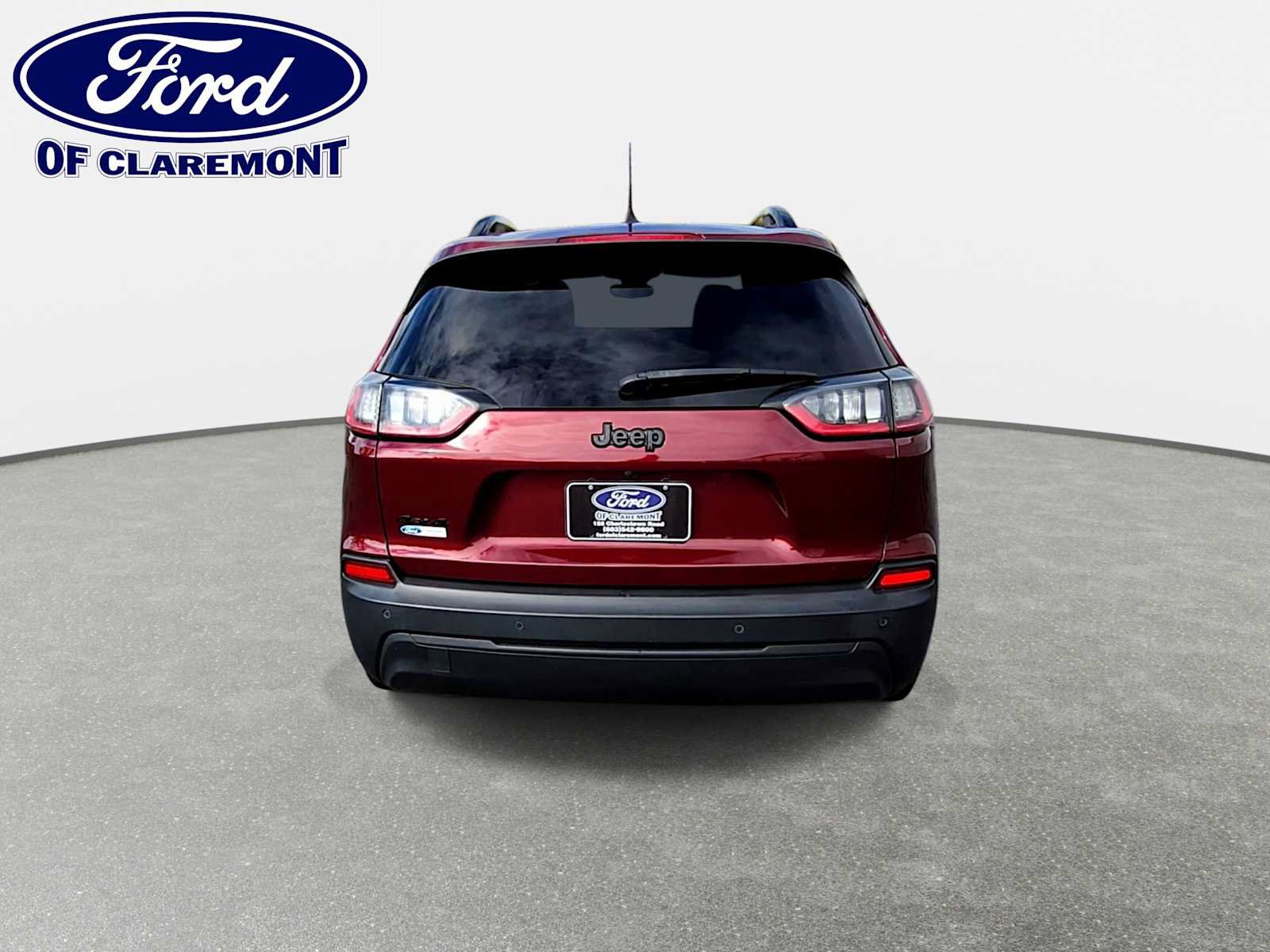 Used 2021 Jeep Cherokee Latitude Plus AWD/4WD image 7