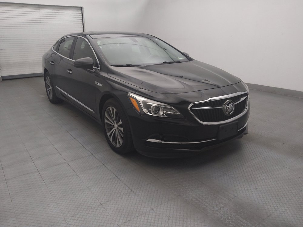 Used 2018 Buick LaCrosse Essence w/ Sun and Shade Package FWD image 13