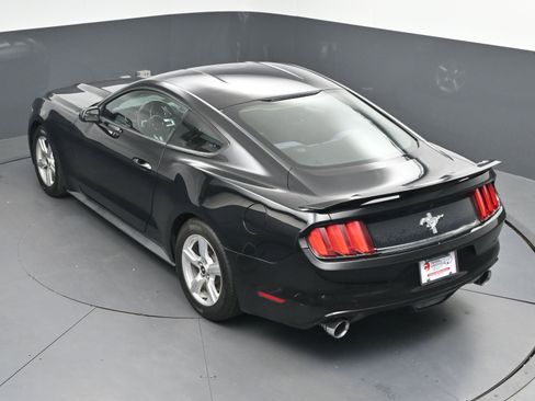 Used 2015 Ford Mustang Coupe image 36