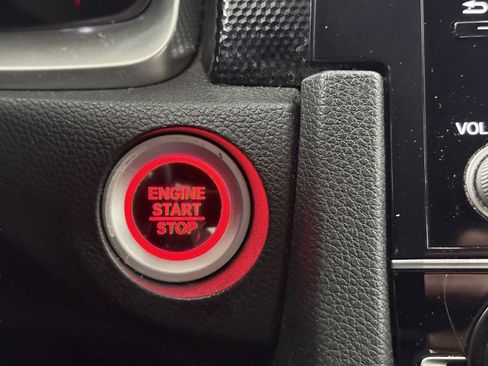 Used 2021 Honda Civic Sport image 16